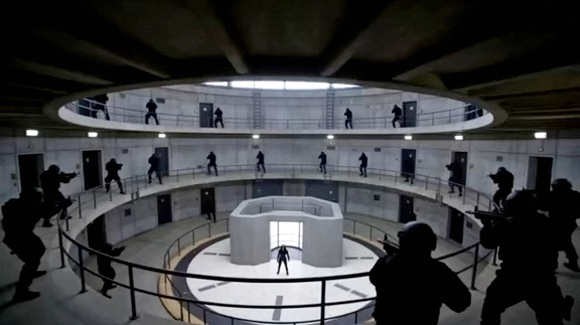 Set 04 — The Rotunda